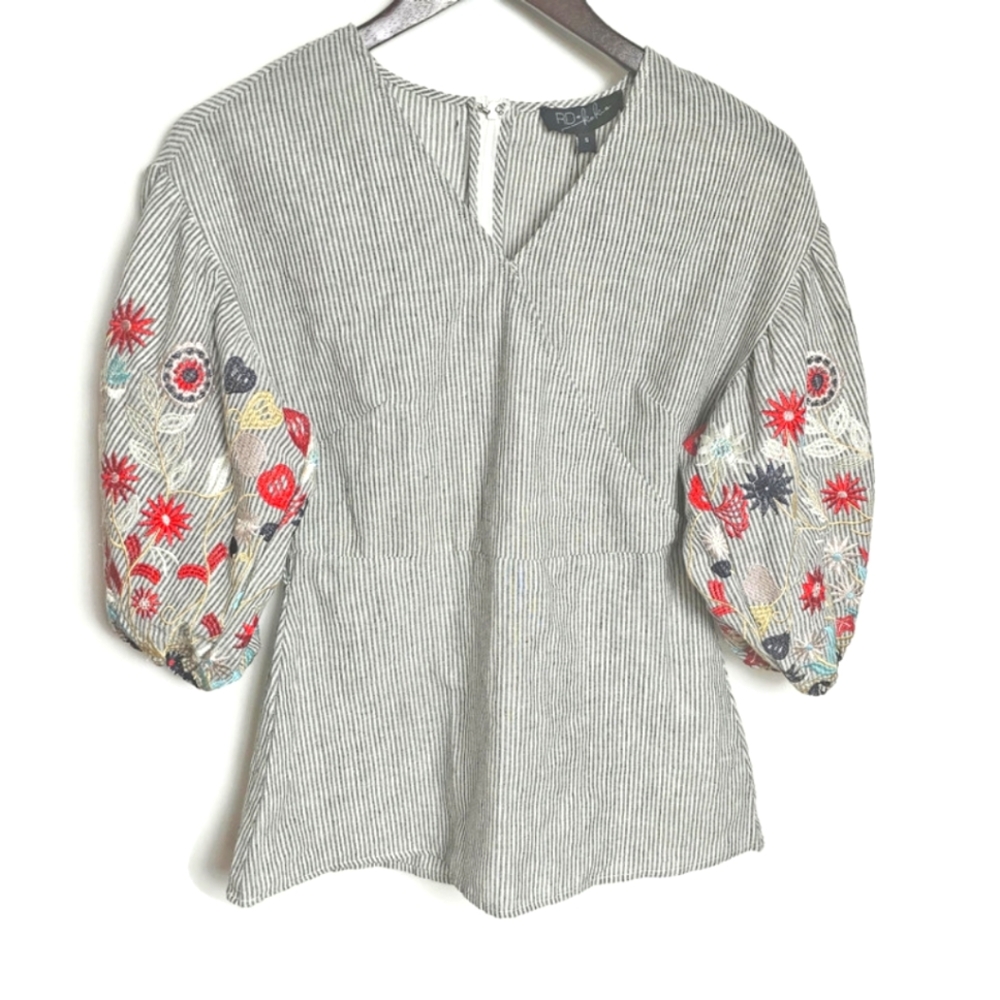 RD & Kokio Pheasant Style Blouse Embroidery Design Size S,  NWT